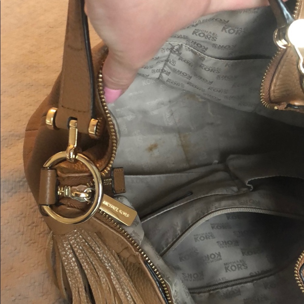 Michael Kors leather hobo purse - Picture 2 of 10